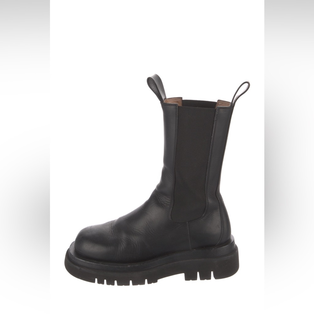 Bottega Veneta Leather Chelsea Boots Size 38